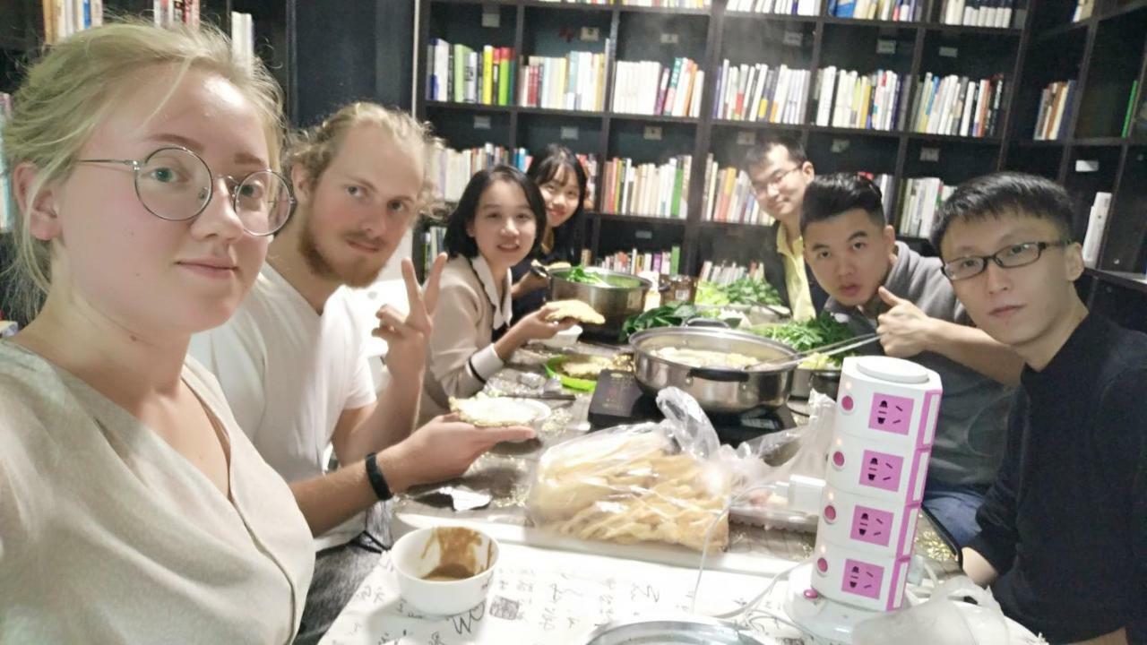 Youth Space Гуанджоу Екстериор снимка